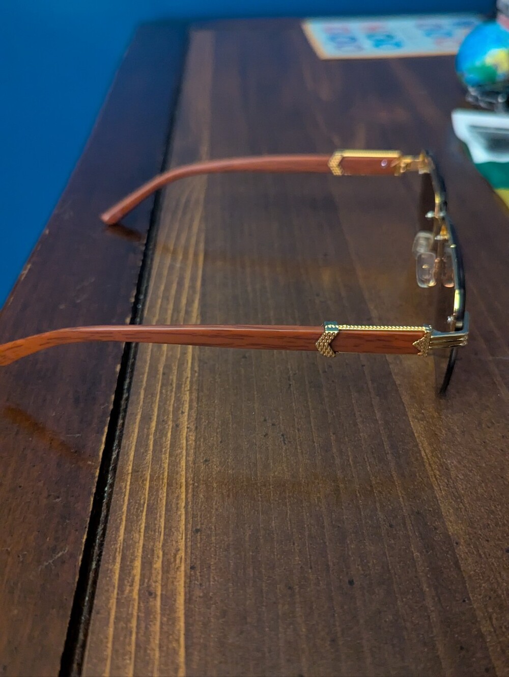 Rimless Rectangular Sunglasses with Gradient Brown Lenses - Picture 4 of 5
